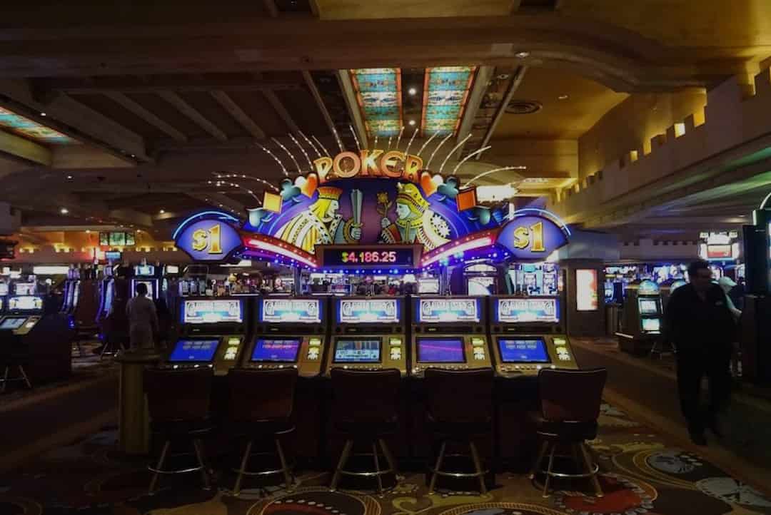 Các máy điện tử ở Felix - Hotel & Casino tân tiến và hiện đại nhất